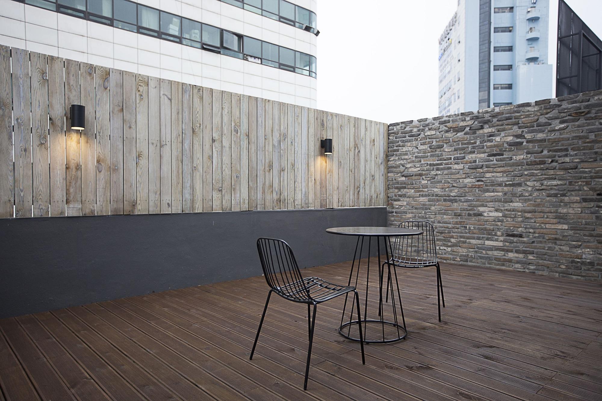 Brown Dot Hotel Changwon Exterior foto